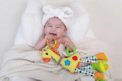 长沙供卵代怀1岁宝宝流鼻涕打喷嚏